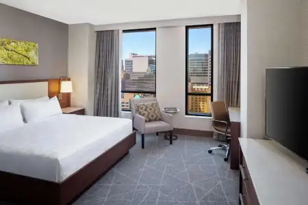 DoubleTree by Hilton Rochester Mayo Clinic Area - 57