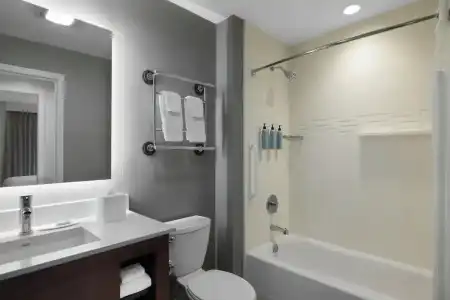 Residence Inn Des Moines Downtown - 67