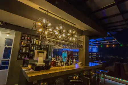 Botum Palace - 16