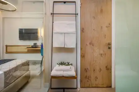 Mirablue Luxury Residences - 172