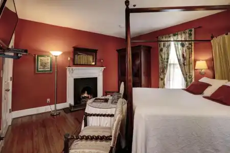 200 South Street Inn - 64