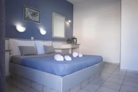 Irene Beach Apartments - 16