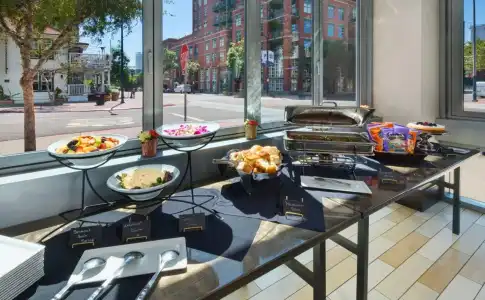 Indigo San Diego-Gaslamp Quarter by IHG - 10