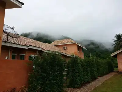 Cinque Terre Resort - 8