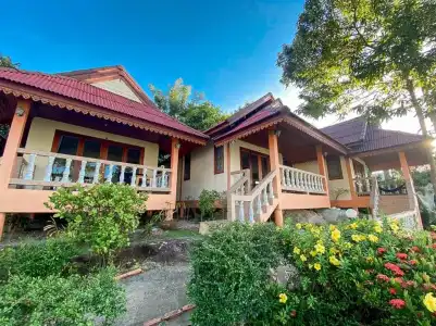 Bounty Resort - 41