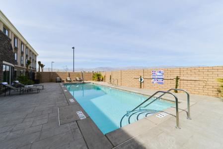Holiday Inn Express & Suites Indio - Coachella Valley by IHG - 45