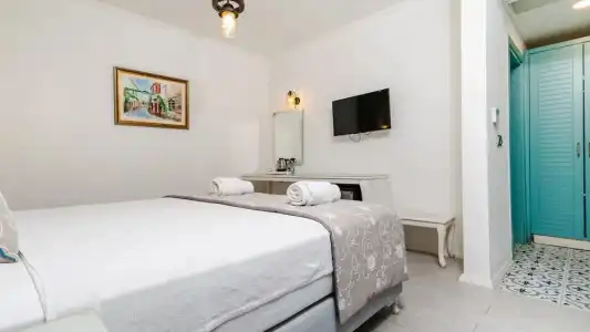 Avlu Alacati Butik Otel - 30