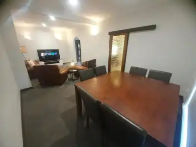 Arkana Motor Inn & Terrace Apartments - 100