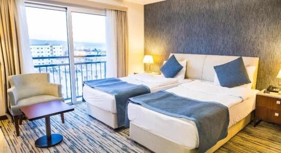 Port View - 9