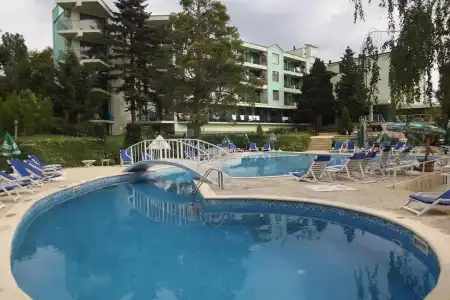 Silver - All Inclusive & Free Parking - 10