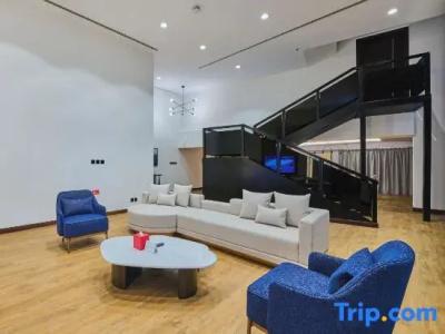 Ramada & Suites by Wyndham Dubai JBR - 100
