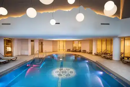Norica - Thermenhotels Gastein Mit Dem Bademantel Direkt in Die Therme - 19