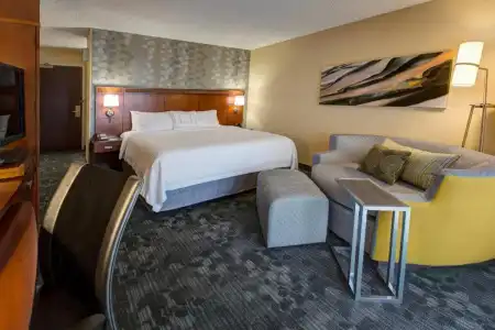 Courtyard by Marriott Anchorage Airport - 28