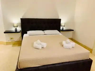 Simon's Guest House Rome - 4