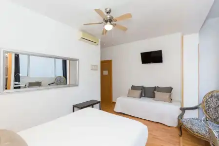 Candisol Cozy Inns - 23