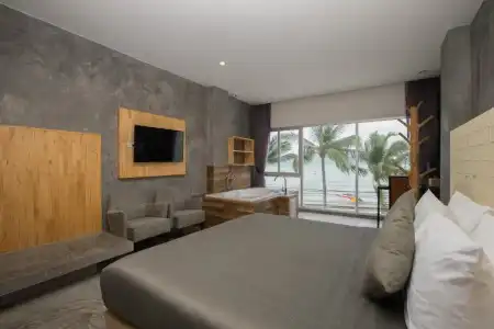 Patong Signature Boutique - 67
