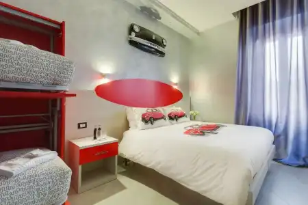 Excellence Suite - 82