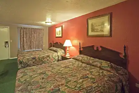 Americas Best Value Inn Lansing - 13