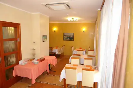 Garni Fineso - 22