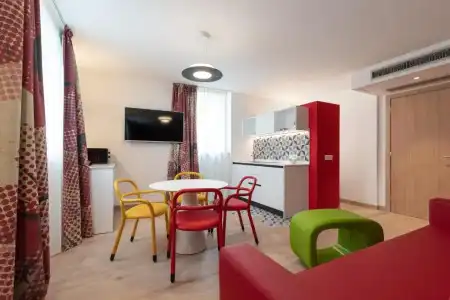 Holiday IV Gardan - 69