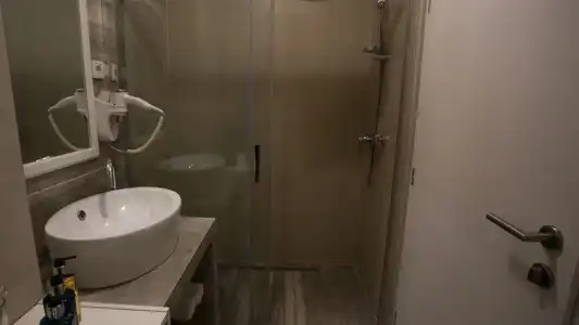 Regal Residence - 7