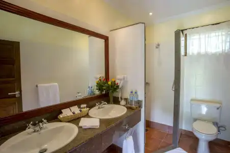 Arusha Serena - 6