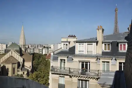Ares Eiffel - 207