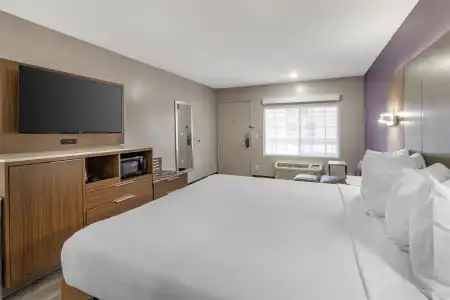 Best Western Airport Plaza – LAX Airport LA Stadium - 53