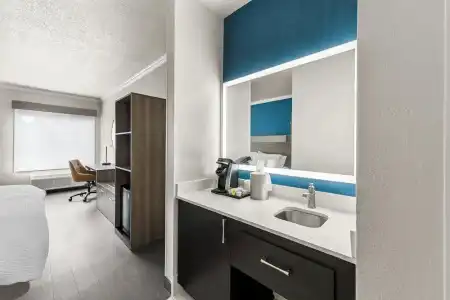 Holiday Inn Express Saint Simons Island by IHG - 61