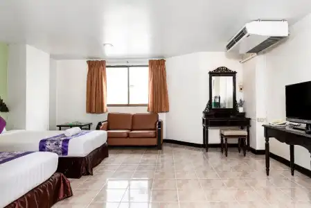 Sawasdee Siam, Pattaya - 47