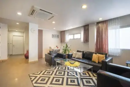Capital O OYO 737 Beyond Suite Rama8 - 12