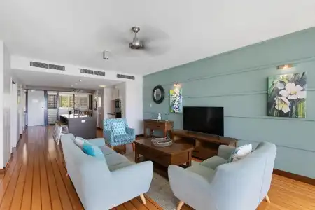 The Boathouse Apartments - 12