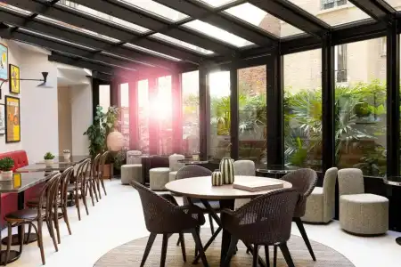 Hôtel Moderniste - 19
