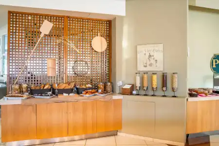 Konstantinos Palace - 12
