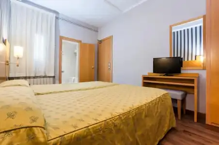 Ripoll Apartments - 50