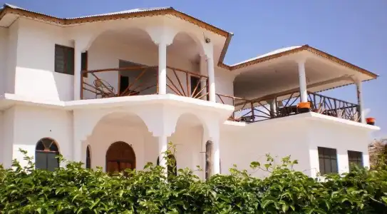 Mfumbwi Backpacker Lodge - 0
