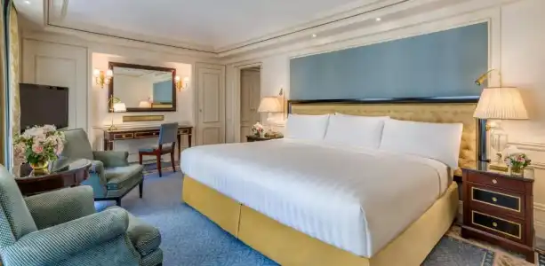 Shangri-La Paris - 34