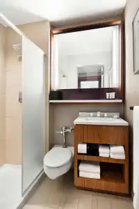 Hyatt Grand Central New York - 44