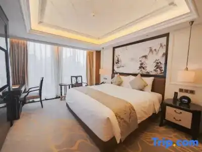 Chengdu Ren He Spring - 76
