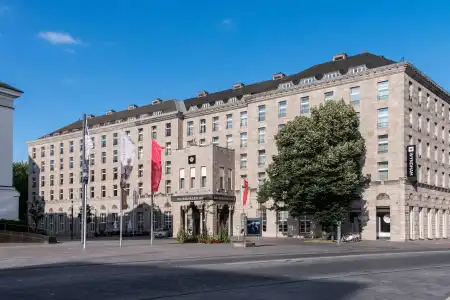Wyndham Duisburger Hof - 1
