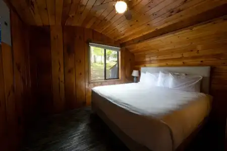 Depe Dene Lakeside Resort - 291