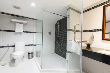 Adelphi Pattaya - 48