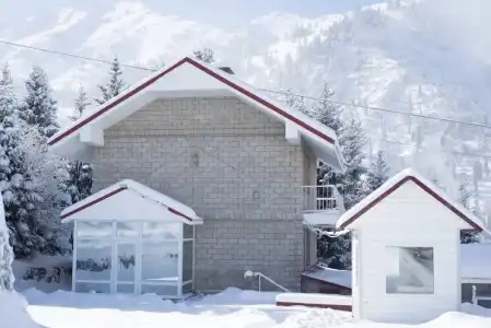 Shymbulak Resort House - 24