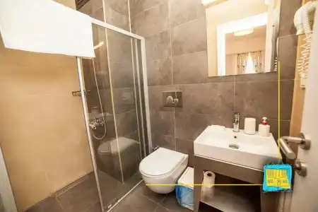 Ni̇li̇a Bozcaada - 35