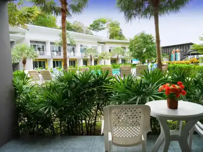 Gypsy Sea View Resort - 41