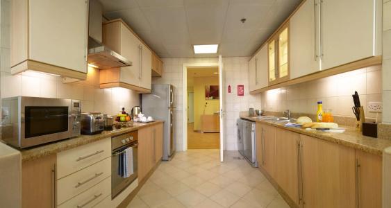 Oaks Liwa Heights Suites - 19
