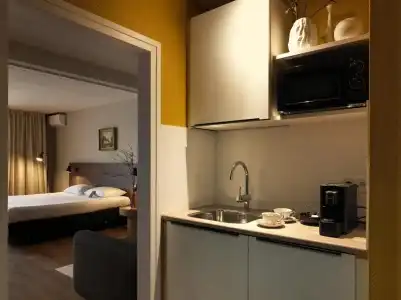 Townhouse Apartments - 64