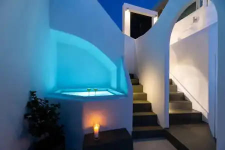 Daydream Luxury Suites - 104
