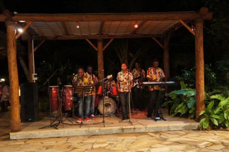 Uroa Bay Beach Resort - 37