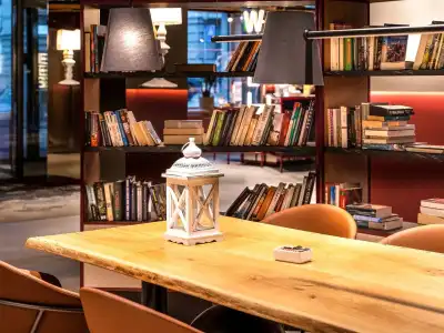 ibis Styles Zurich City Center - 36